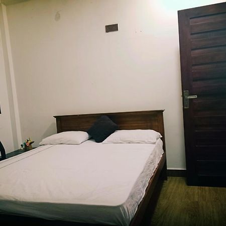 Home Stay Resort Нилавели Экстерьер фото