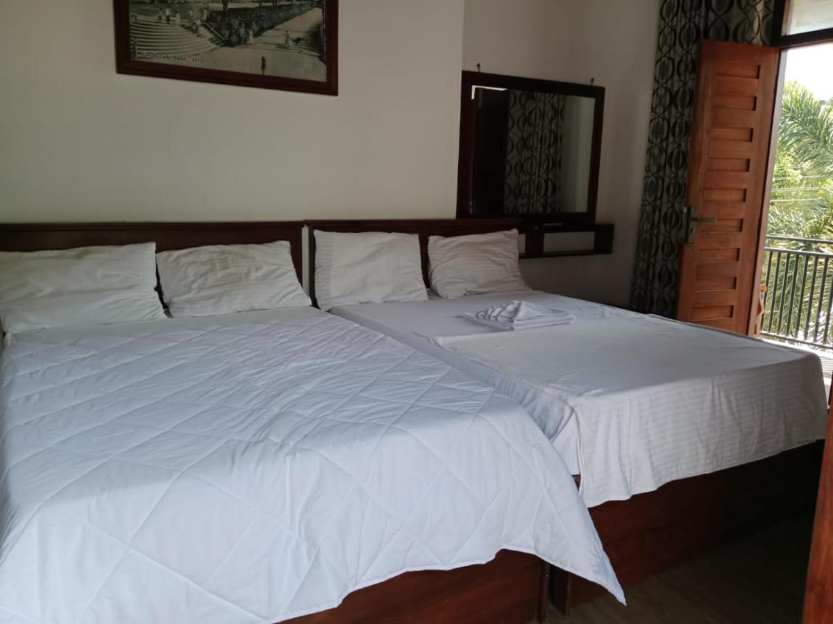 Home Stay Resort Нилавели Экстерьер фото
