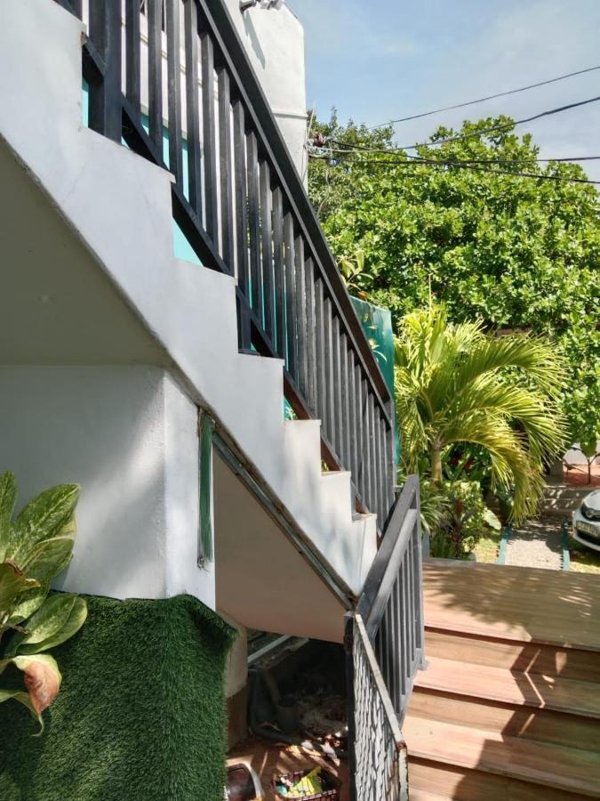 Home Stay Resort Нилавели Экстерьер фото