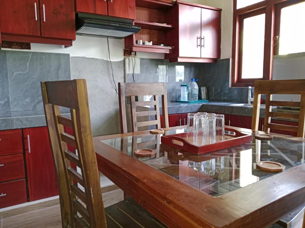 Home Stay Resort Нилавели Экстерьер фото
