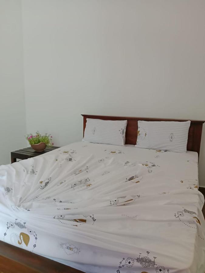 Home Stay Resort Нилавели Экстерьер фото
